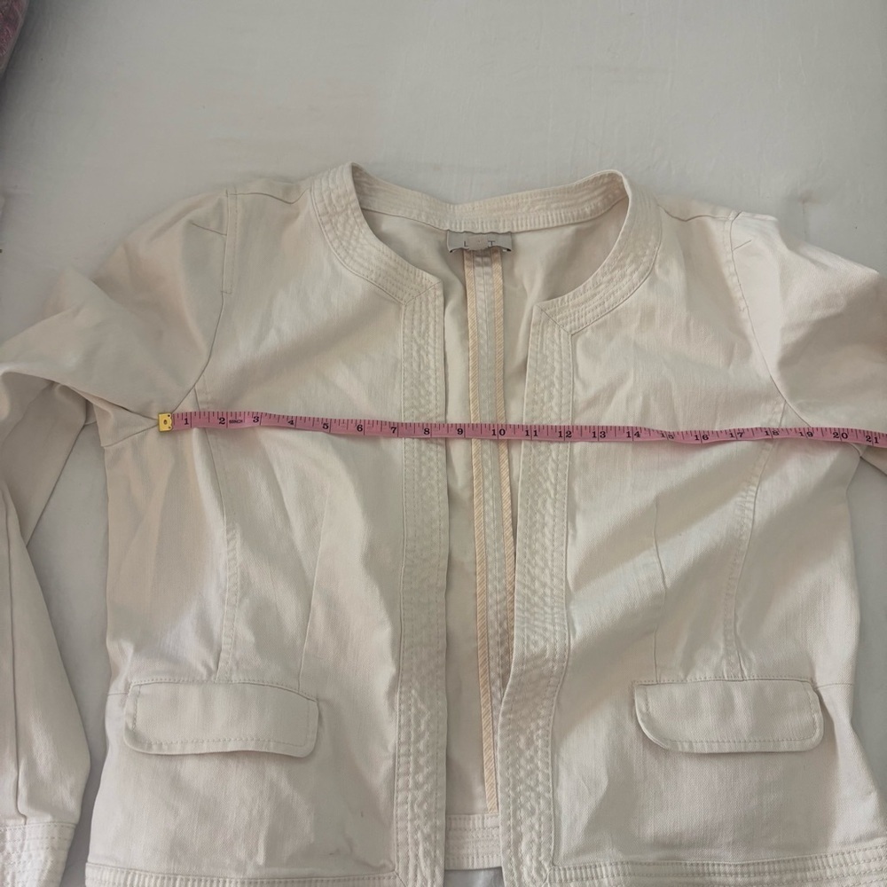 LOFT Women’s Cream Denim Light Jacket - Picture 12 of 14